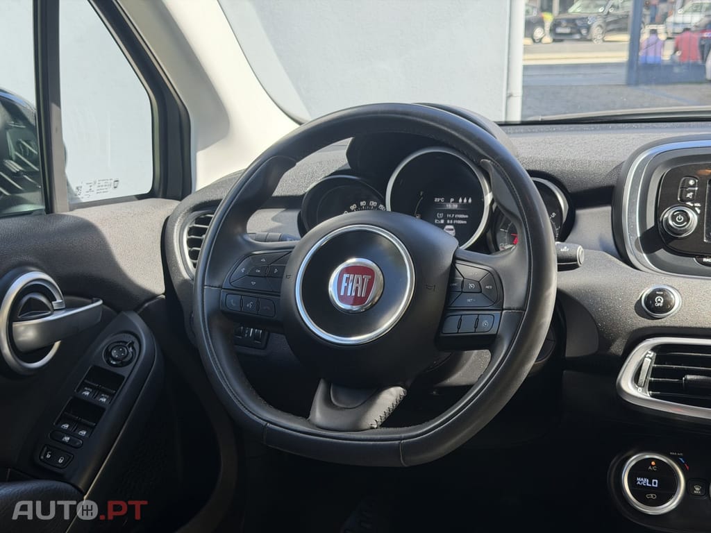 Fiat 500X 1.4 Multiair DCT 4x2 S&S Cross Plus — fotografia 14
