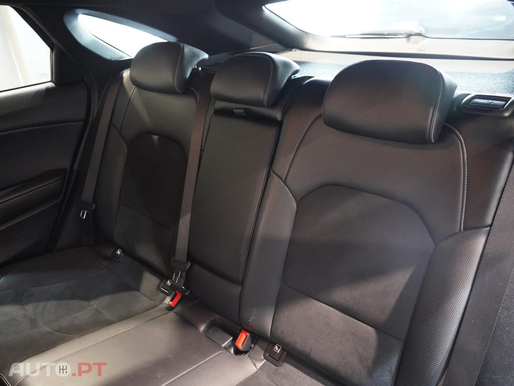 Kia Proceed 1.0 T-GDi GT Line