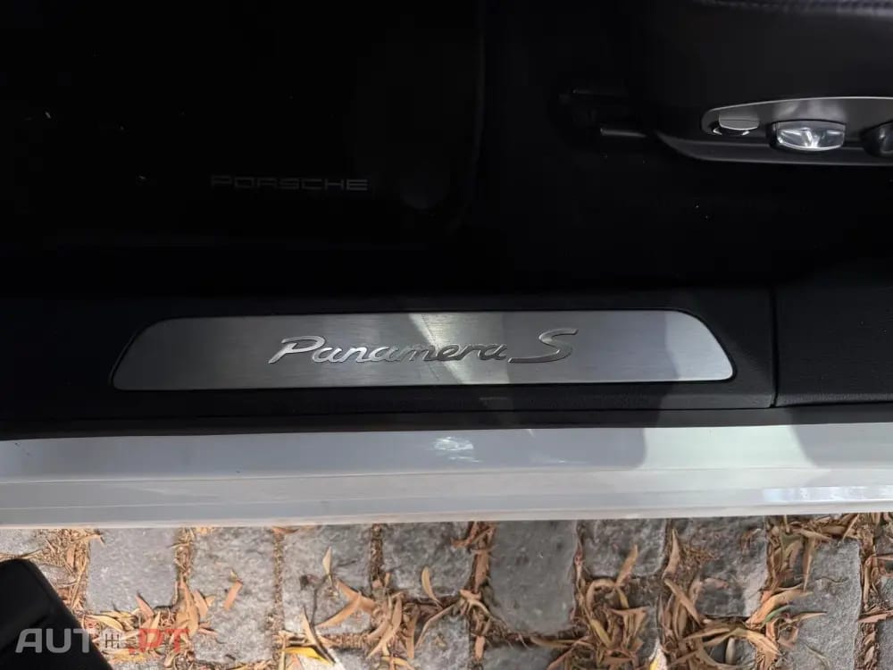 Porsche Panamera S E-Hybrid