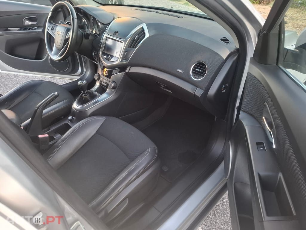Chevrolet Cruze 1.7 Diesel