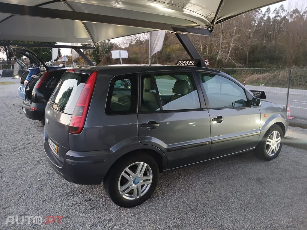 Ford Fusion 1.4 TDCI