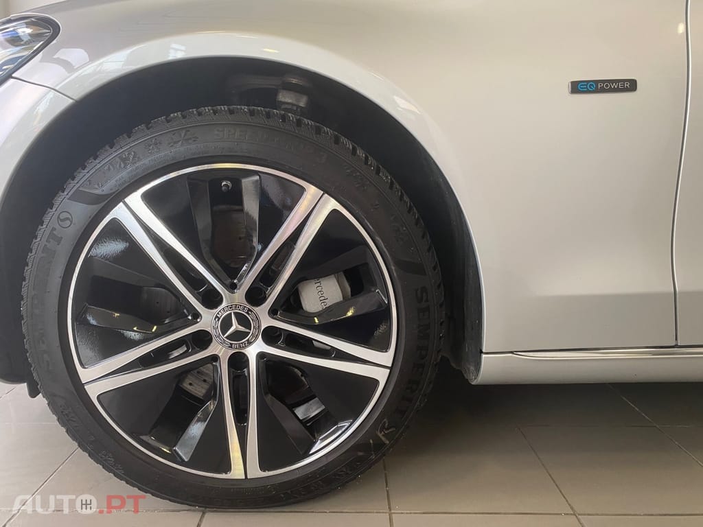 Mercedes-Benz C 300 e Avantgarde