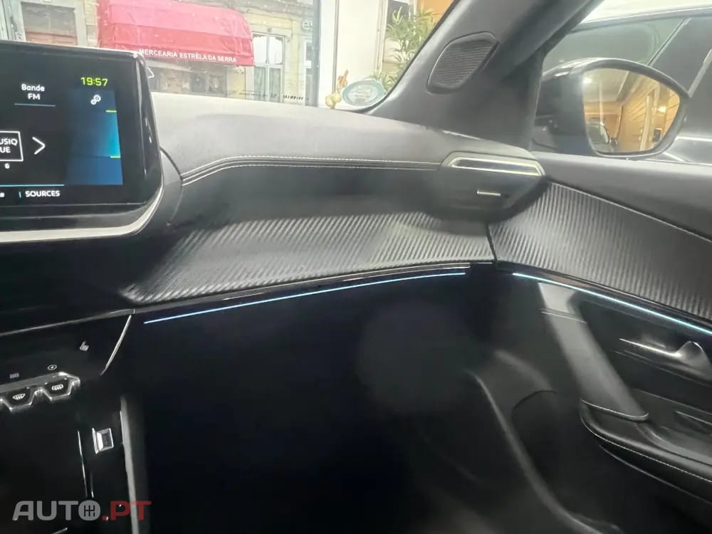 Peugeot E-2008 50 kWh GT Line