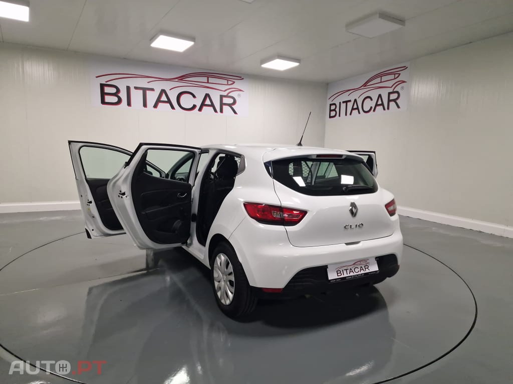Renault Clio SOCIETE 1.5 DCI ZEN IVA DEDUTIVEL
