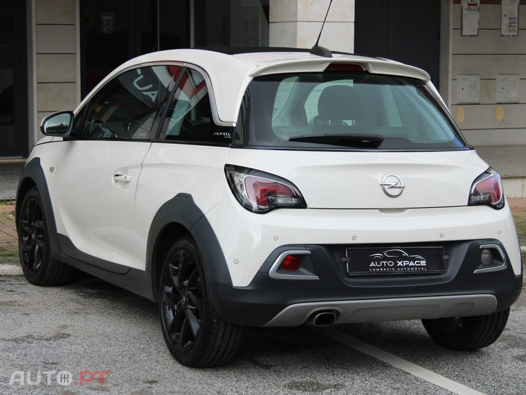 Opel Adam 1.0 T Rocks
