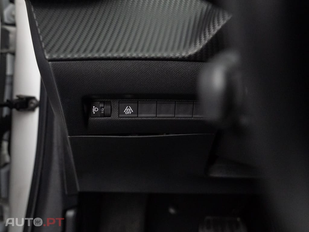Peugeot E-208 50 kWh Active