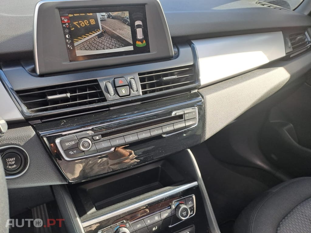 BMW 216 d Advantage