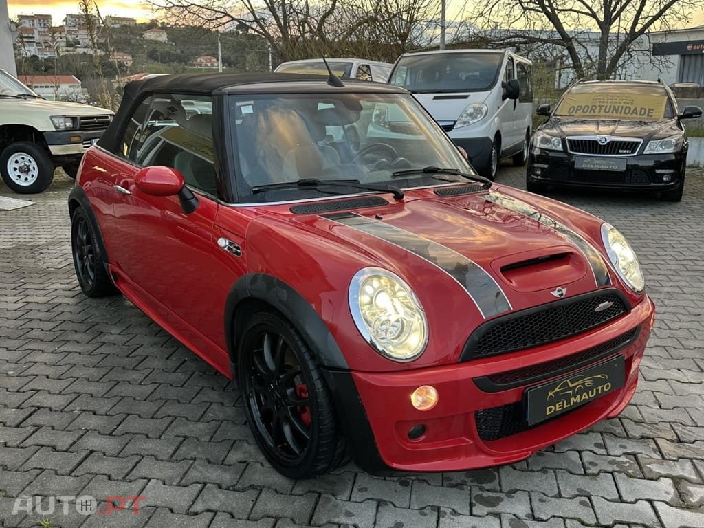 MINI Cabrio John Cooper Works