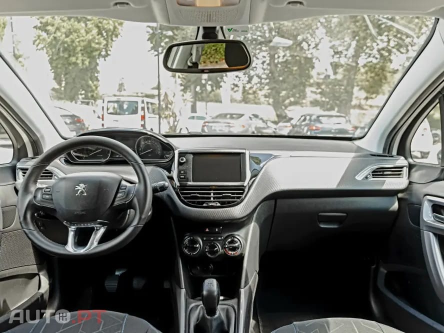 Peugeot 2008 1.6 BlueHDi Style