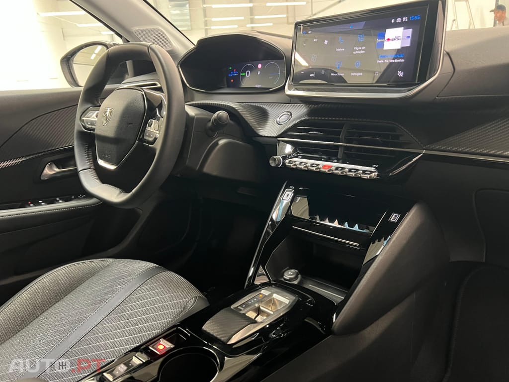 Peugeot E-208 51 kWh Allure