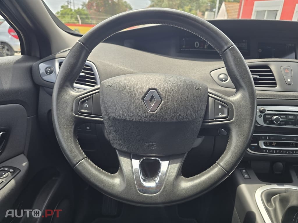 Renault Grand Scénic ENERGY TCe 115 S&S LIMITED
