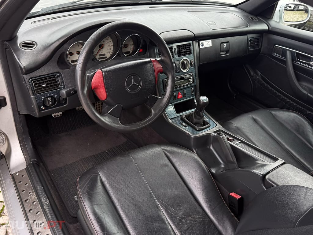 Mercedes-Benz SLK 200 Standard