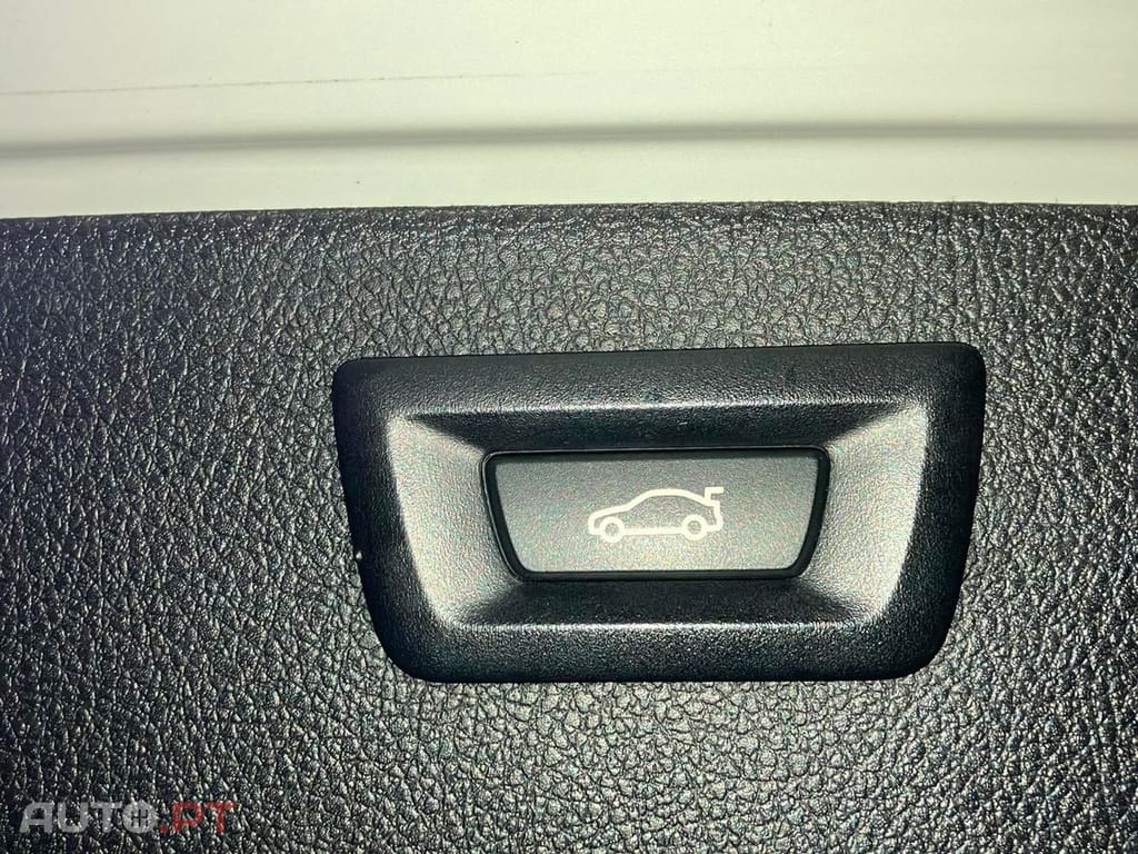 BMW 318 318 d Touring Pack M