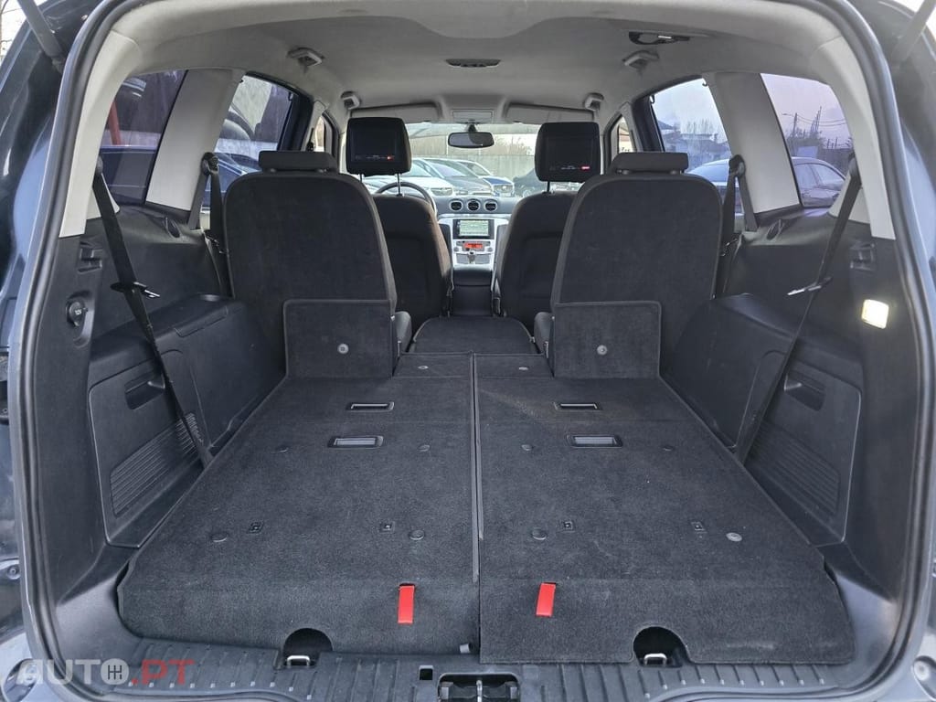 Ford S-Max 1.8 TDCi Titanium 7L