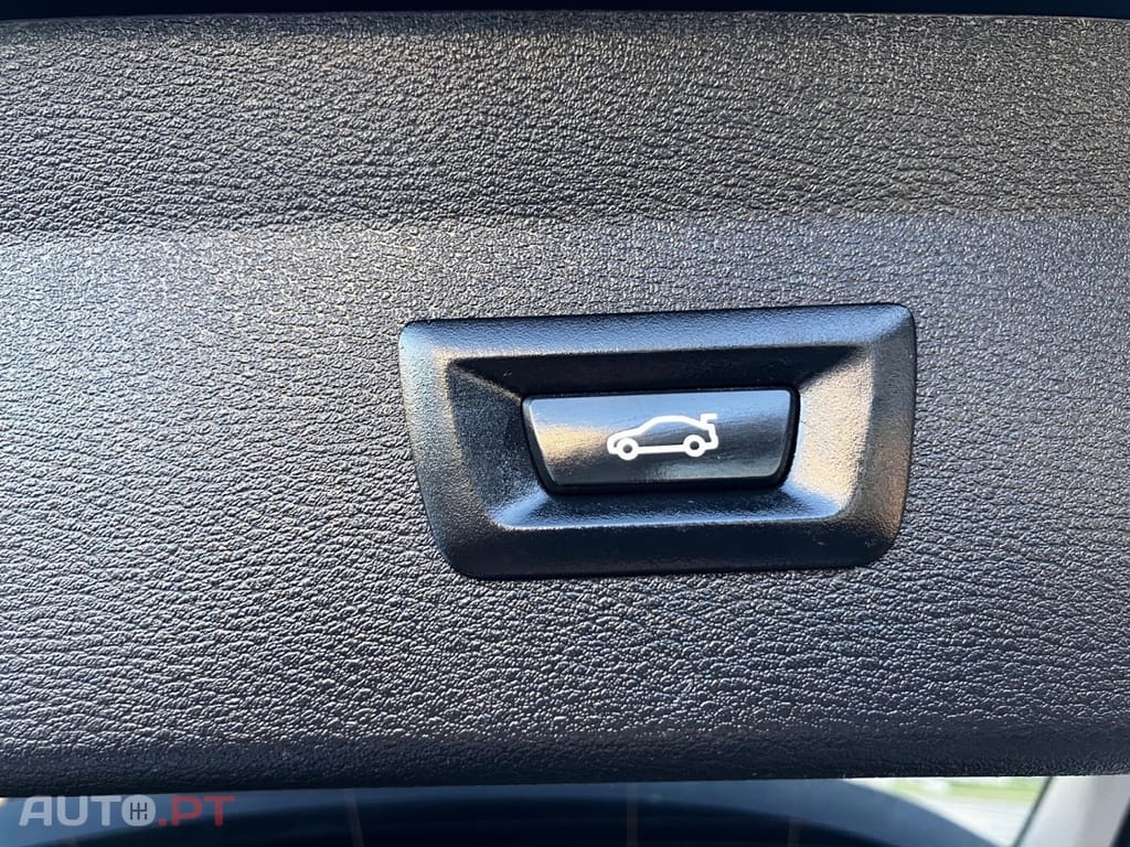 BMW X1 16 d sDrive Auto