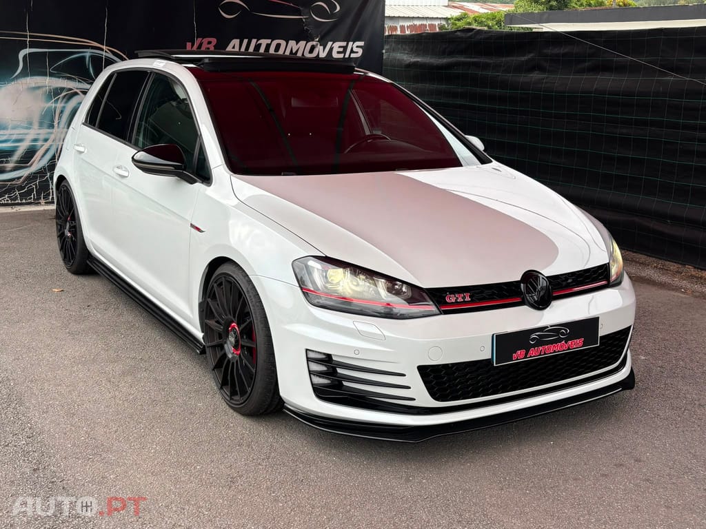Volkswagen Golf 2.0 TSi GTi DSG Performance