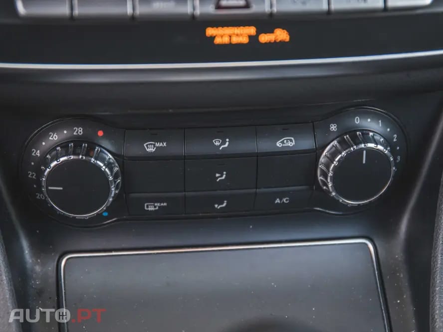 Mercedes-Benz CLA 180 d Shooting Brake AMG Line