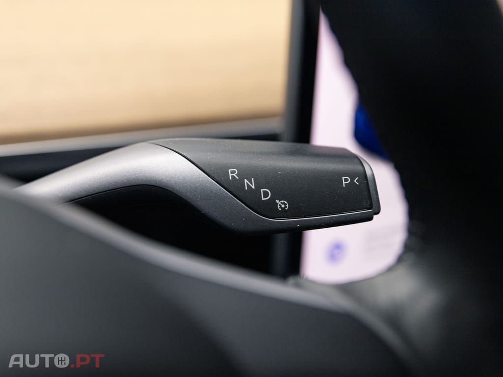 Tesla Model 3 Standard RWD Plus