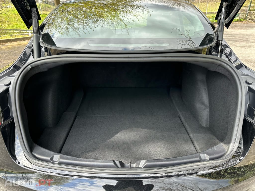 Tesla Model 3 Long Range Tração Integral