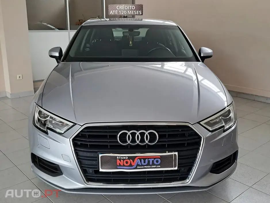 Audi A3 30 TFSI Design S tronic