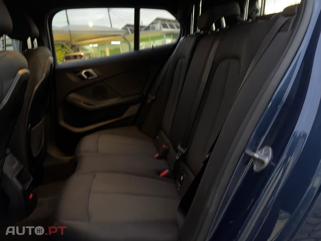 BMW 116 d Line Urban Auto