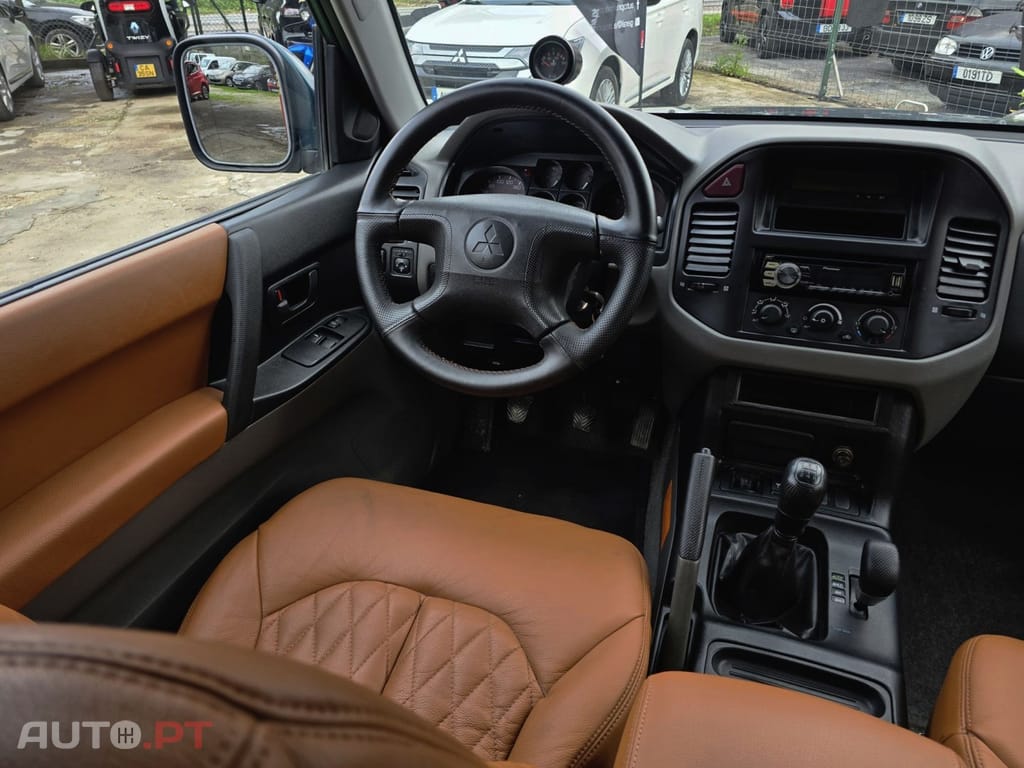 Mitsubishi Pajero 3.2 DI-D GLS