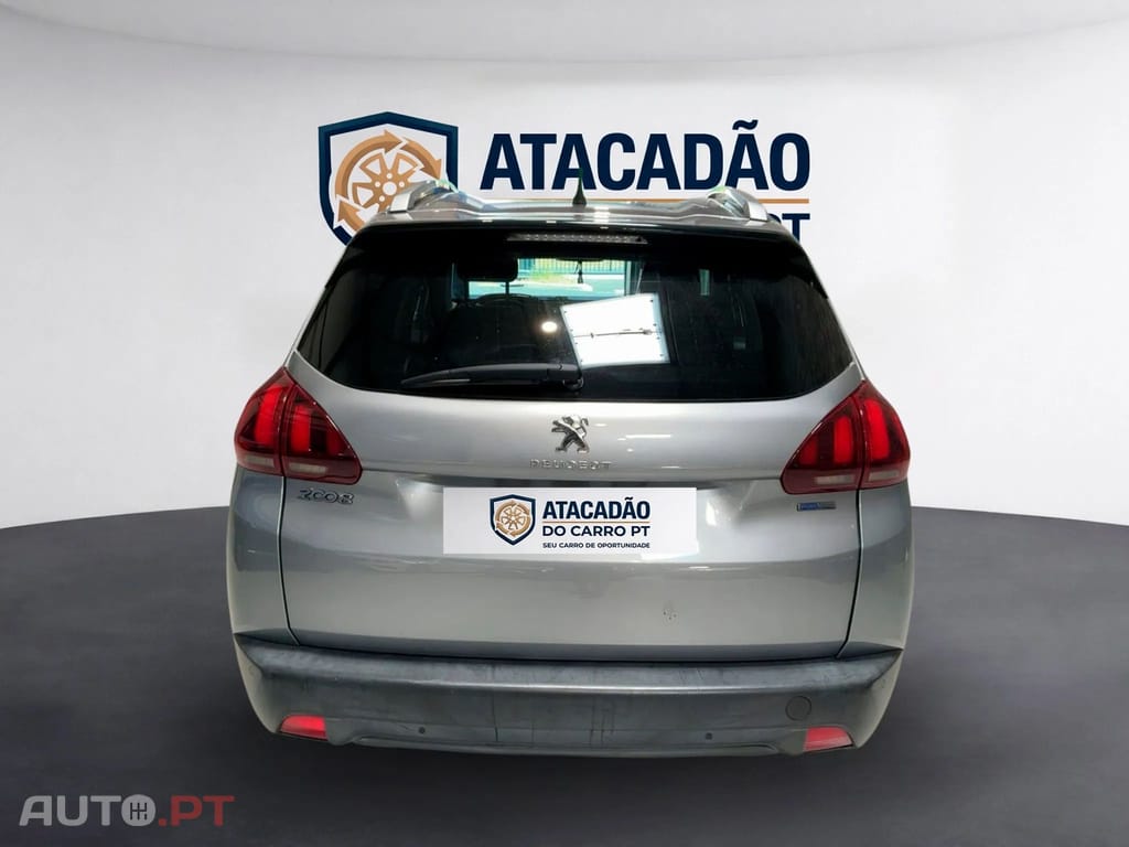 Peugeot 2008 1.2 PureTech Style