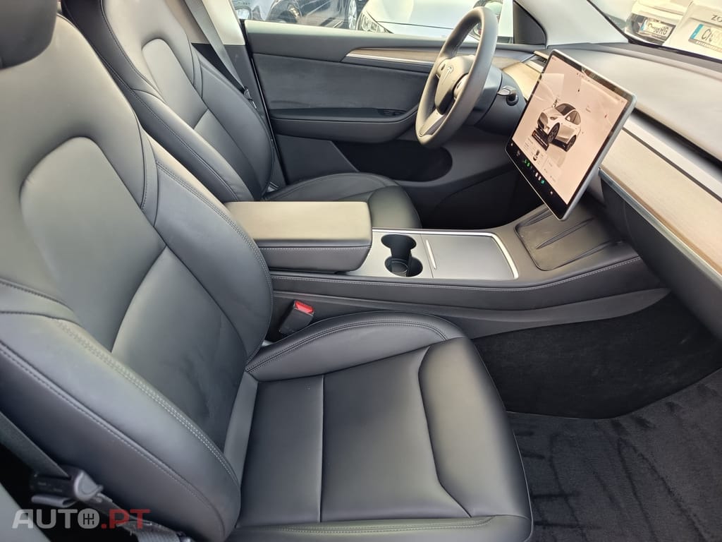 Tesla Model Y Tração Traseira