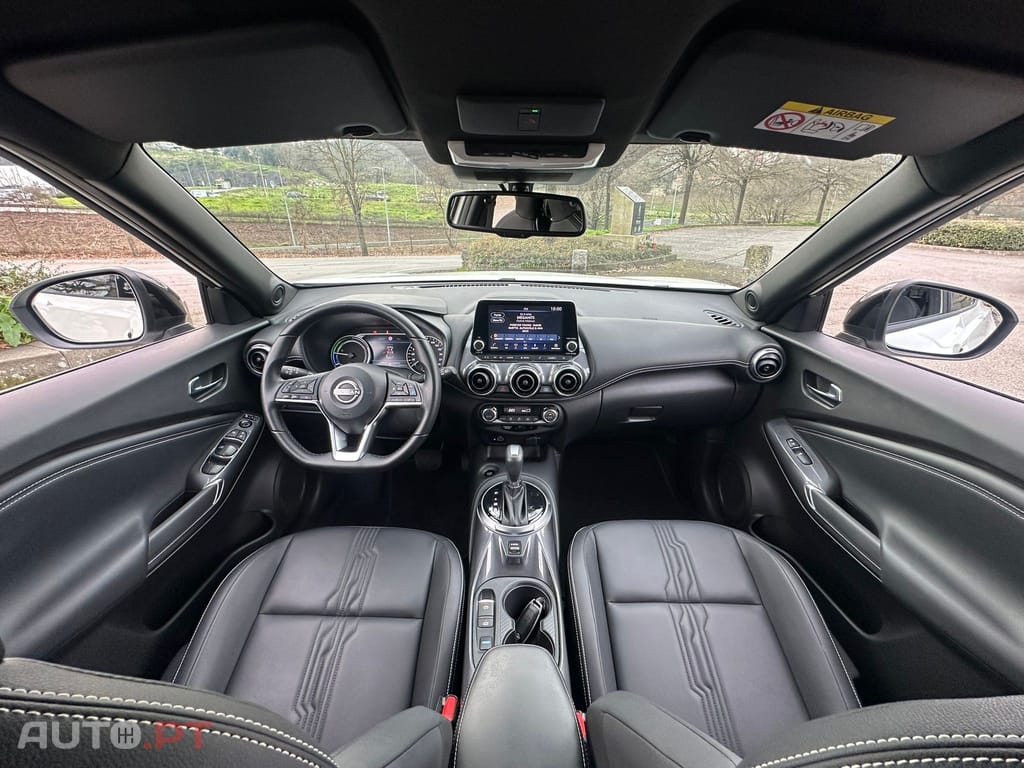 Nissan Juke 1.6 Hybrid Tekna TwoTone T