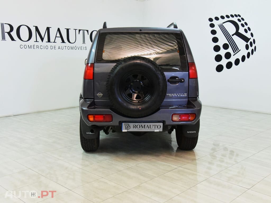 Nissan Terrano II 2.7TD AC