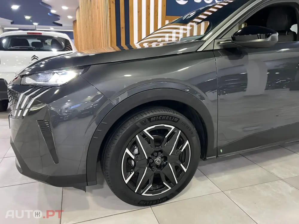 Peugeot 3008 Allure Hybrid e-DCS6