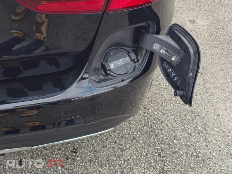 Mercedes-Benz C 300 C300de Híbrido Plug-in T 9G-TRONIC AMG Line