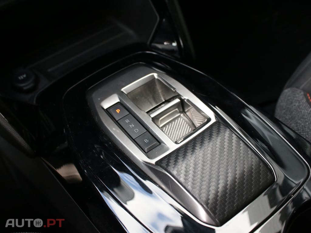 Peugeot E-208 50 kWh Active Pack