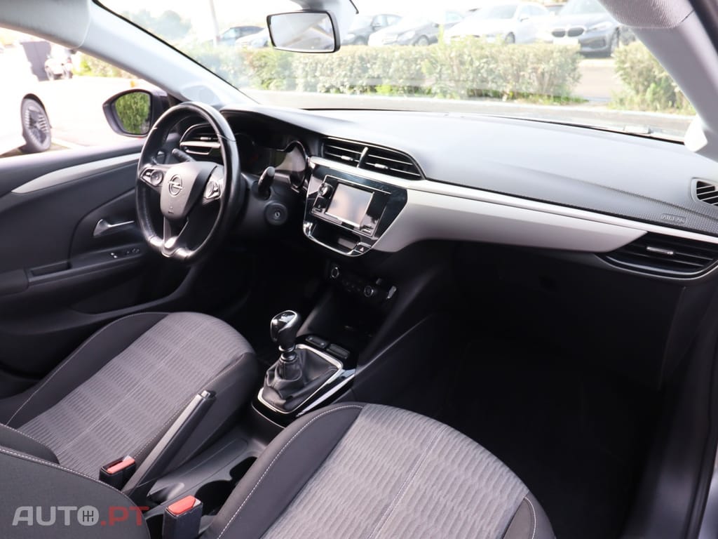 Opel Corsa 1.5 D Business — fotografia 9