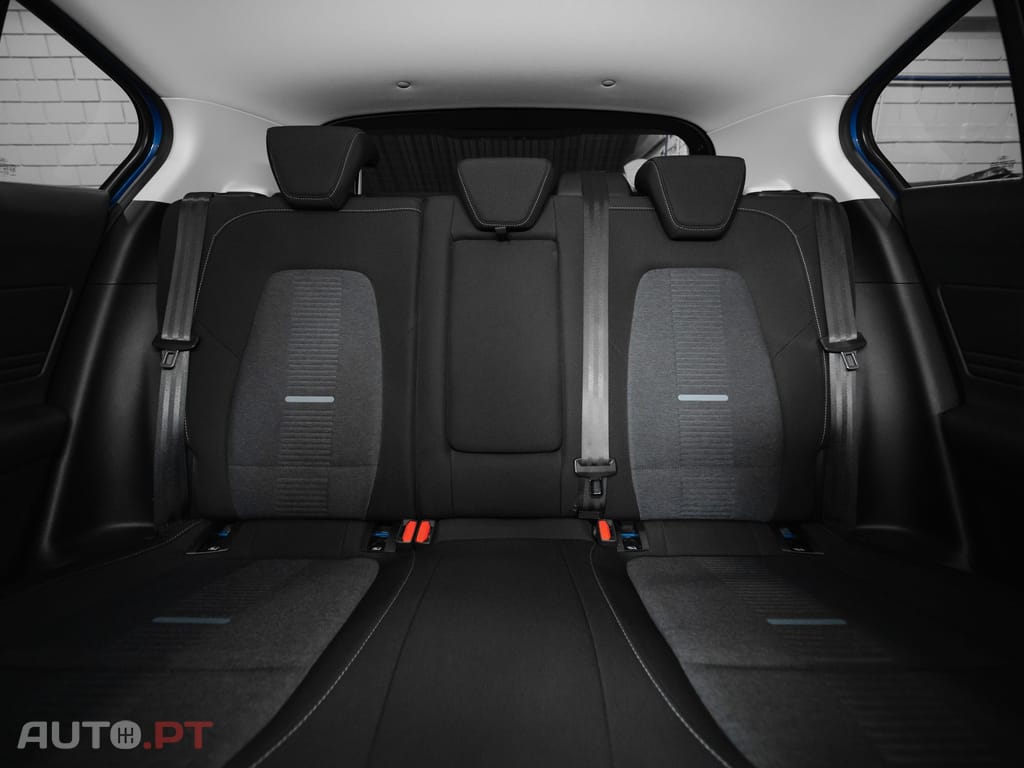 Ford Focus 1.0 EcoBoost MHEV Active