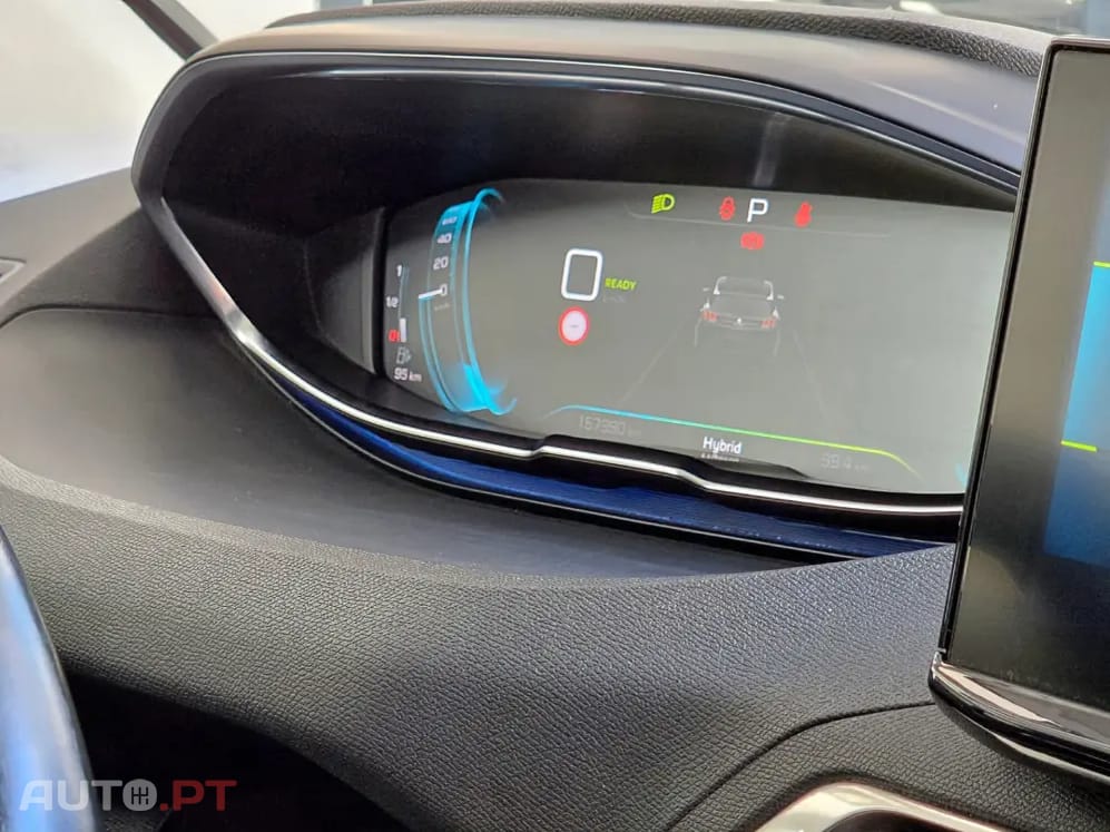 Peugeot 3008 1.6 Hybrid Allure e-EAT8