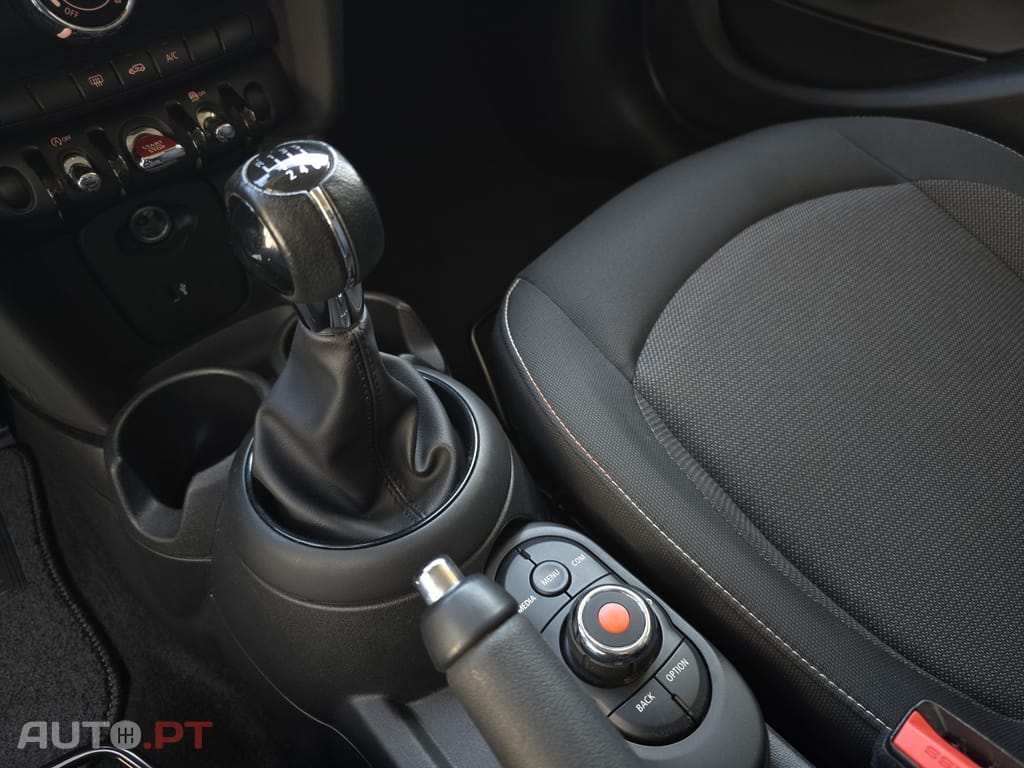 MINI Cooper ONE FIRST