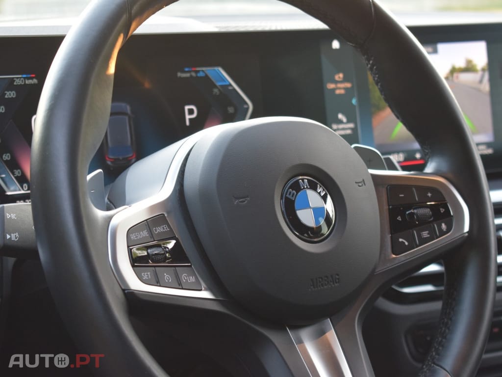 BMW 320 d Touring Pack Desportivo M Auto