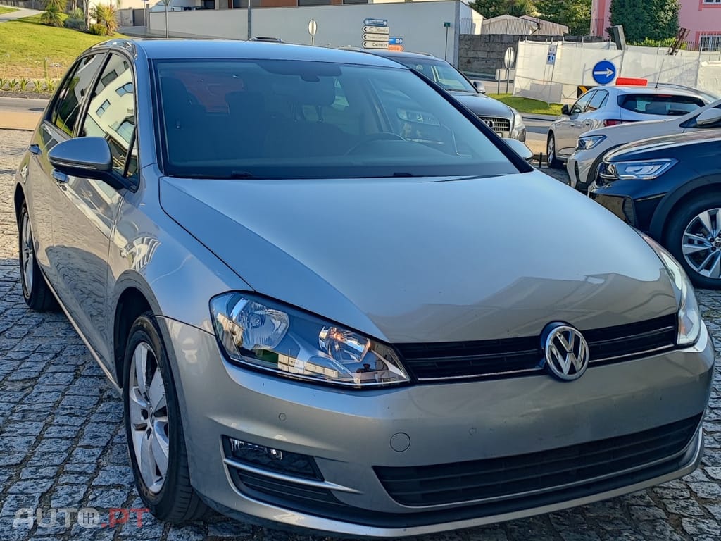 Volkswagen Golf VW Golf VII 1.6 TDI 110cv BlueMotion | Nacional
