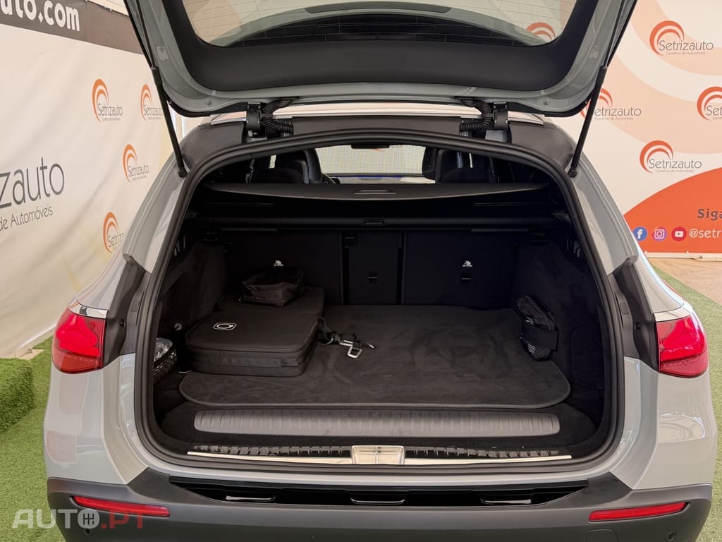 Mercedes-Benz E 300 de 4Matic All-Terrain