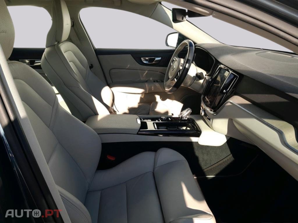 Volvo S60 T8 Inscription PHEV I.V.A DEDUTIVEL