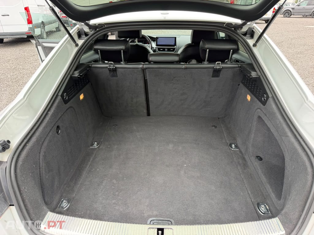 Audi A5 S-LINE S TRONIC