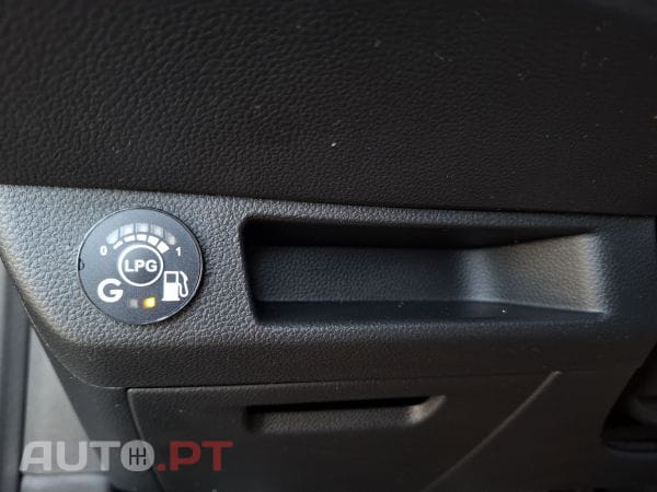 Renault Clio TCe 100 Bi-Fuel Techno