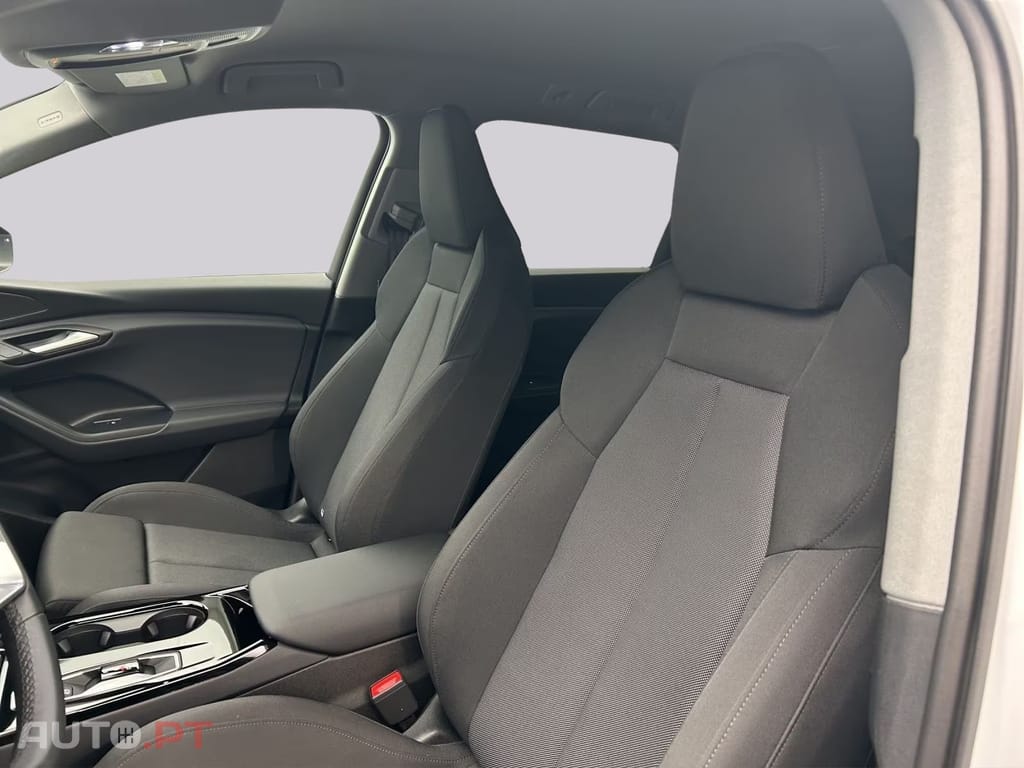 Audi Q6 E-Tron  I.V.A DEDUTÍVEL