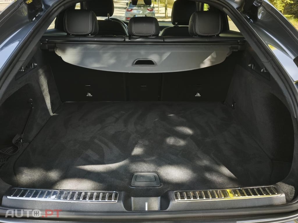 Mercedes-Benz GLC 300 de Coupe 4Matic 9G-TRONIC Exclusive