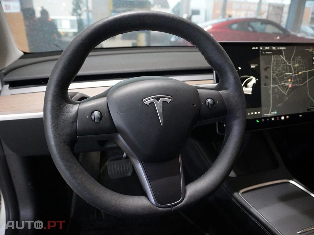 Tesla Model 3 Long Range AWD Dual Motor