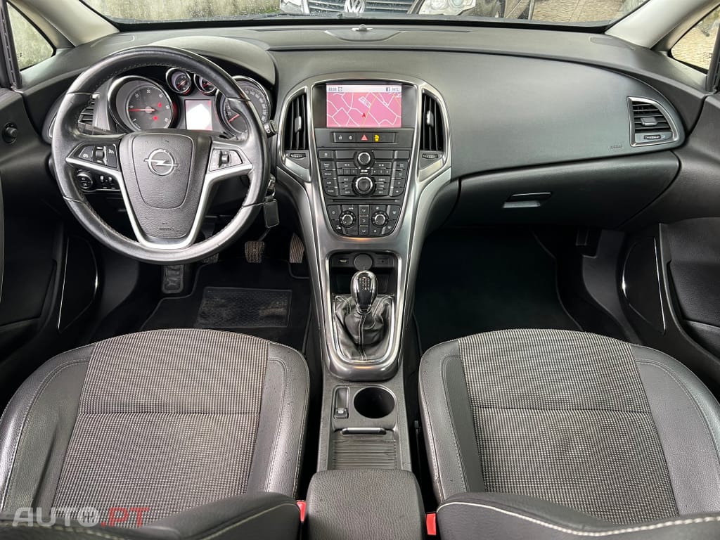 Opel Astra 1.7 CDTi Edition