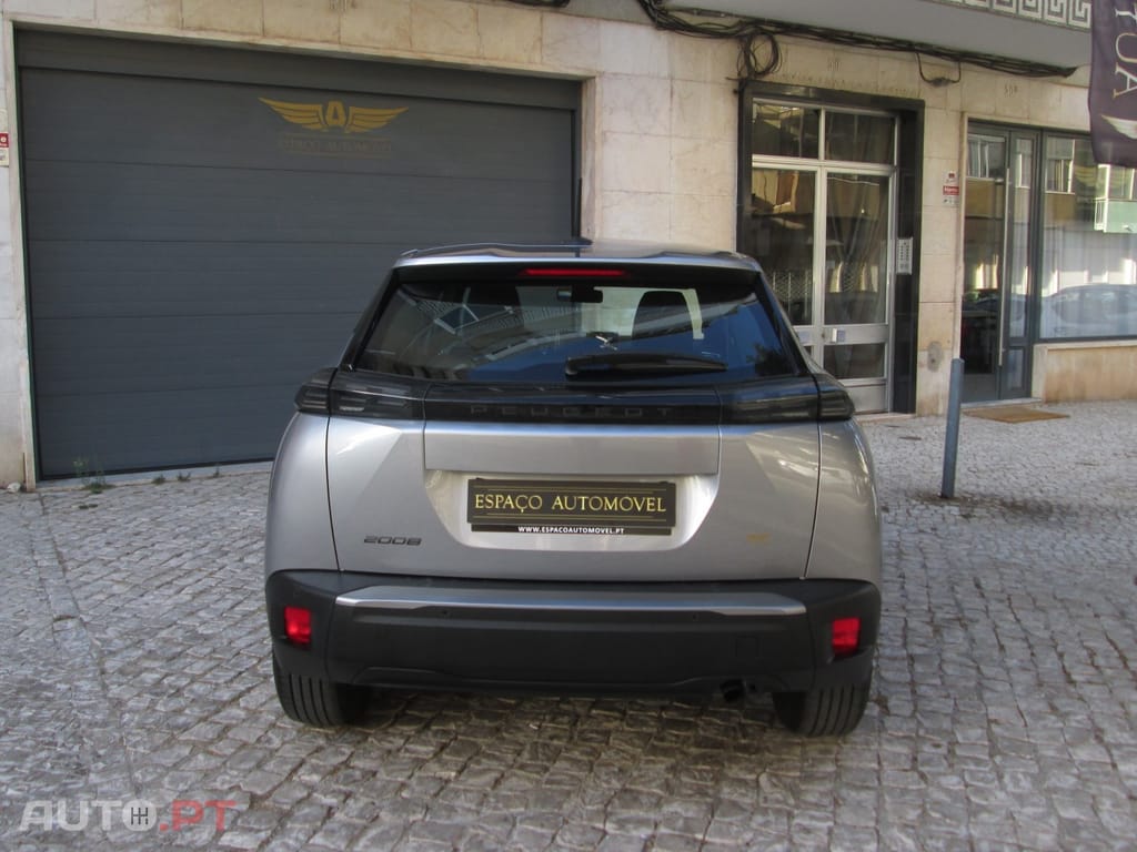 Peugeot 2008 1.2 PureTech Active