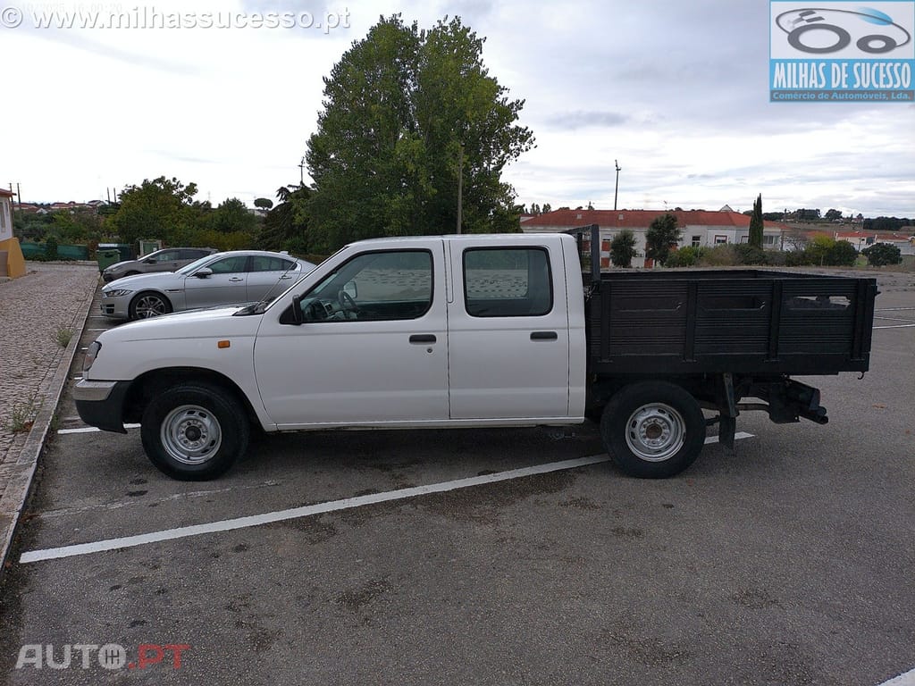 Nissan Navara D22 2.5D 4x2 C/D 5 Lug
