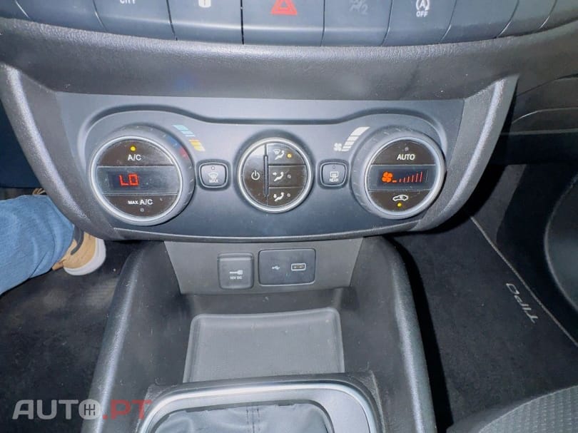 Fiat Tipo 1.3 M-Jet Lounge